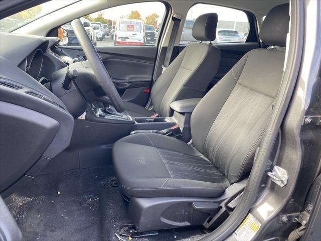 2018 ford focus se