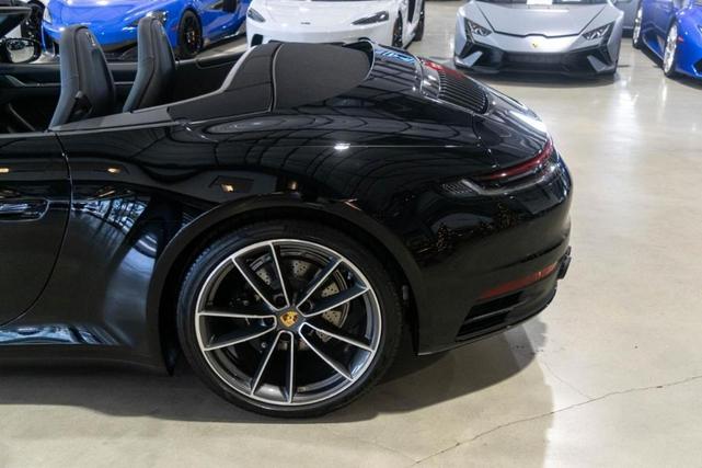2024 porsche 911 carrera
