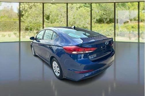 2017 hyundai elantra se in fort wayne, indiana
