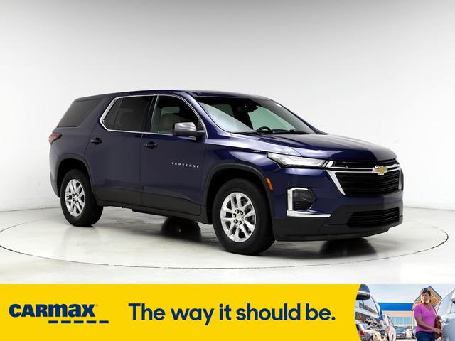 2022 chevrolet traverse ls