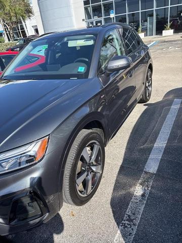 2022 audi q5 45 s line premium plus
