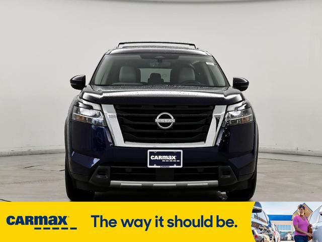 2023 nissan pathfinder sl