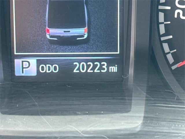 2023 toyota tacoma sr