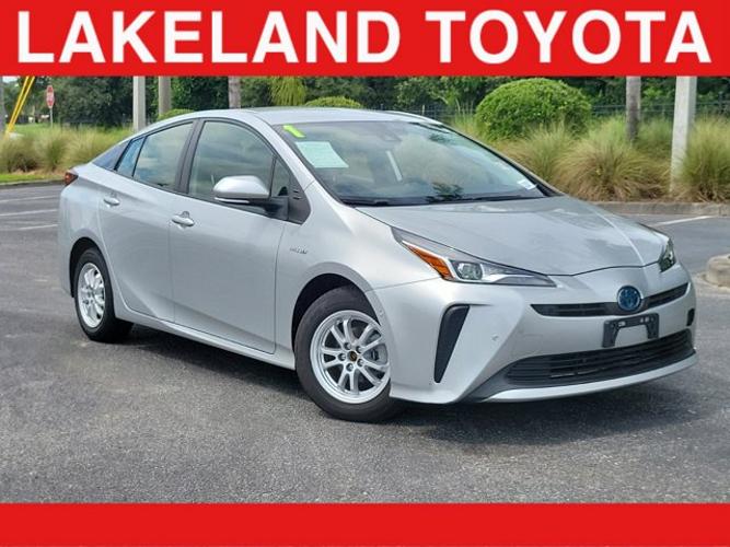used 2021 toyota prius l eco