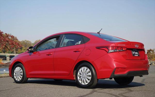 2021 hyundai accent se