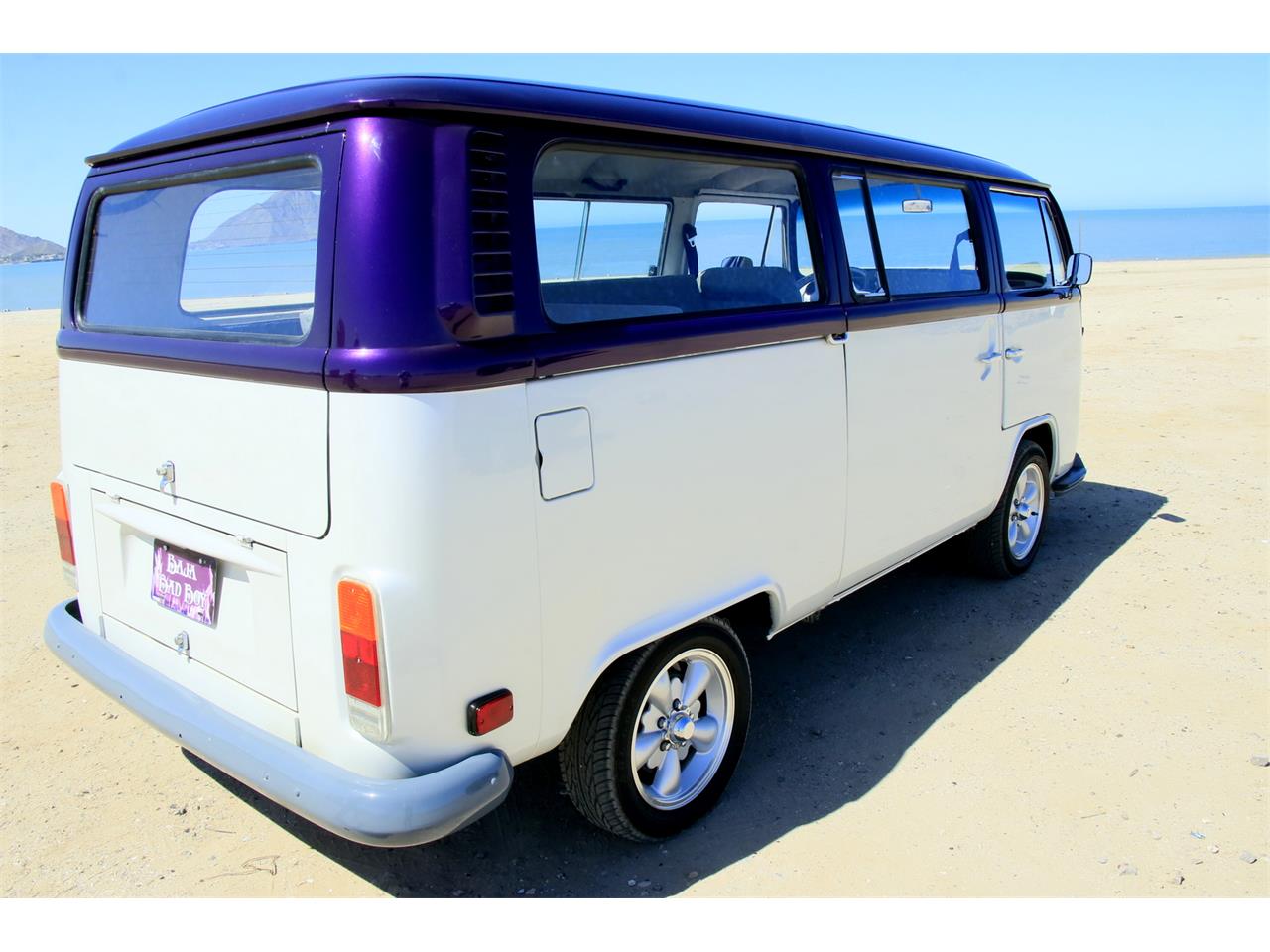 volkswagen bus pearl white/purple