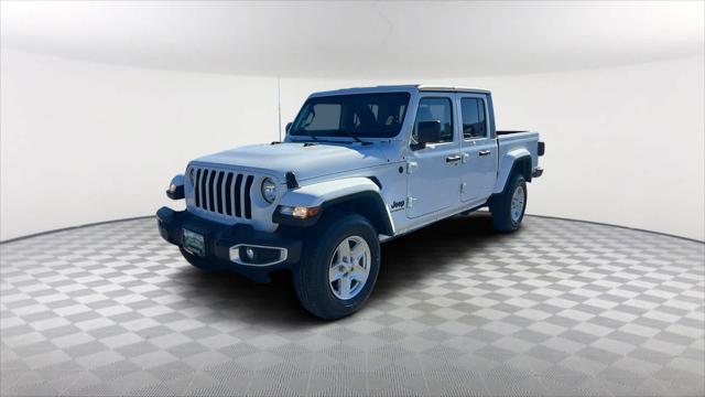 2022 jeep gladiator sport s