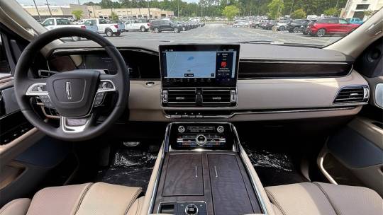 2024 Lincoln Navigator