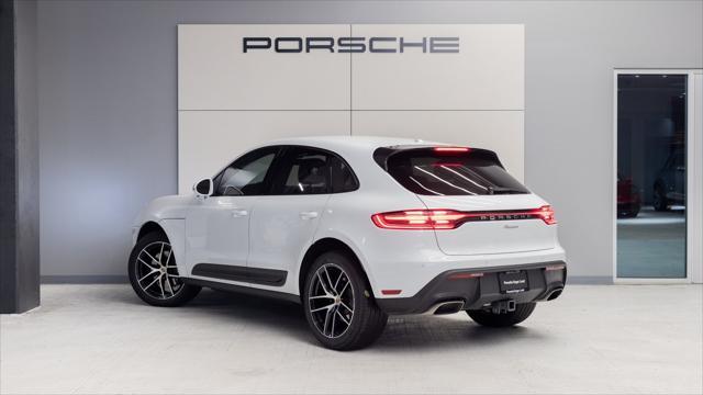 2024 porsche macan base