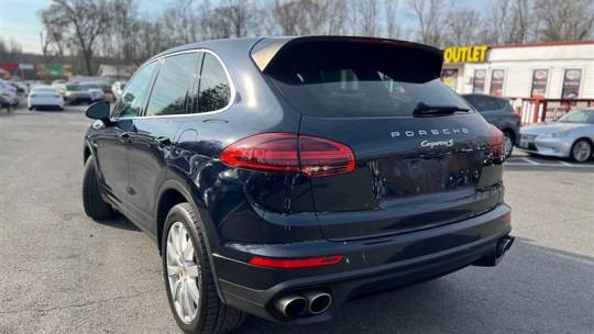 2016 Porsche Cayenne