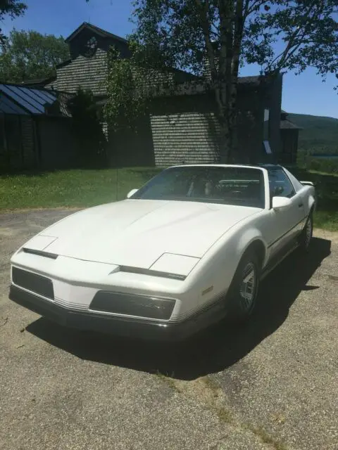 rare vinyl interior and factory chrome wheels