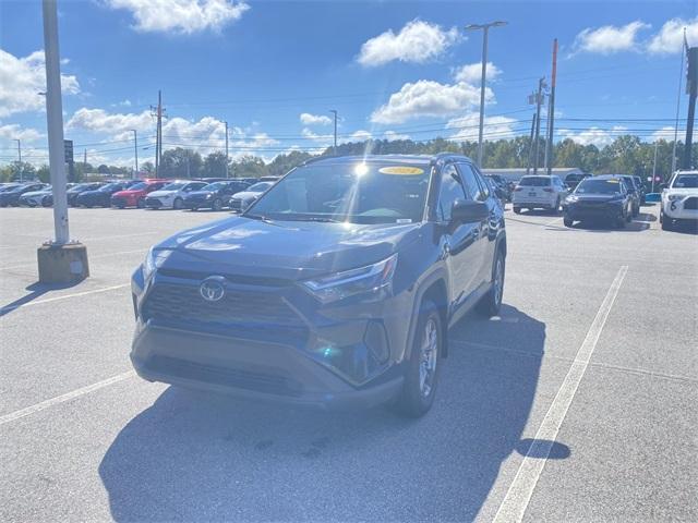 2024 toyota rav4 hybrid le