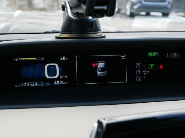 2017 toyota prius three