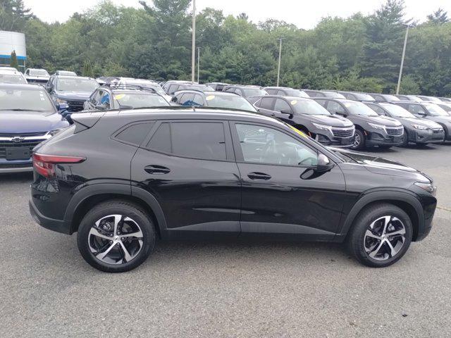 2024 chevrolet trax 1rs