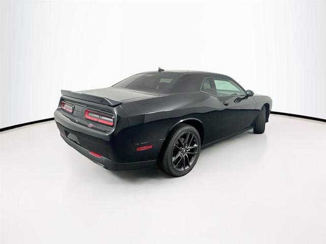 2022 dodge challenger gt