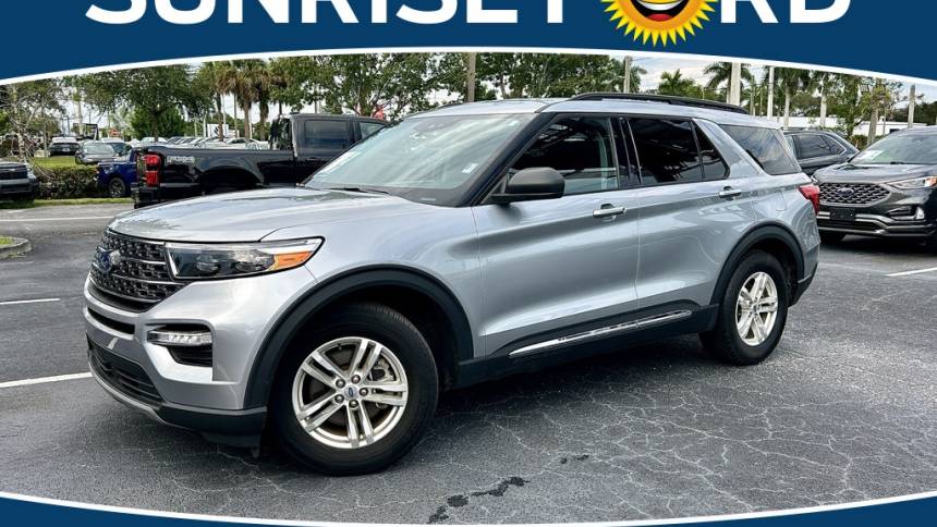 2023 ford explorer xlt