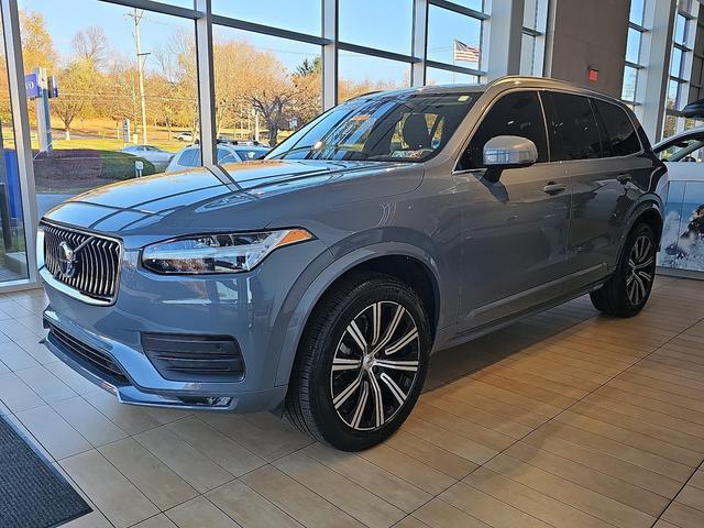 2023 volvo xc90 b6 awd core 7-passenger