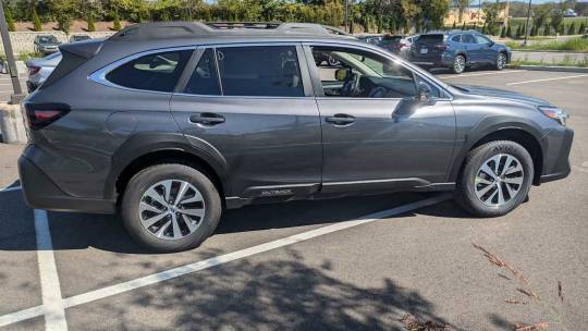 2025 Subaru Outback pricing