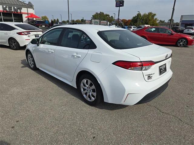 2023 toyota corolla le