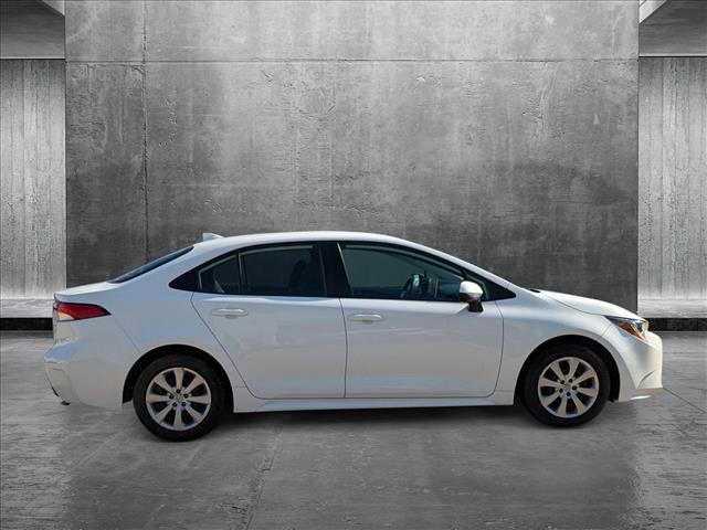 2020 toyota corolla le