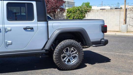 2024 Jeep Gladiator
