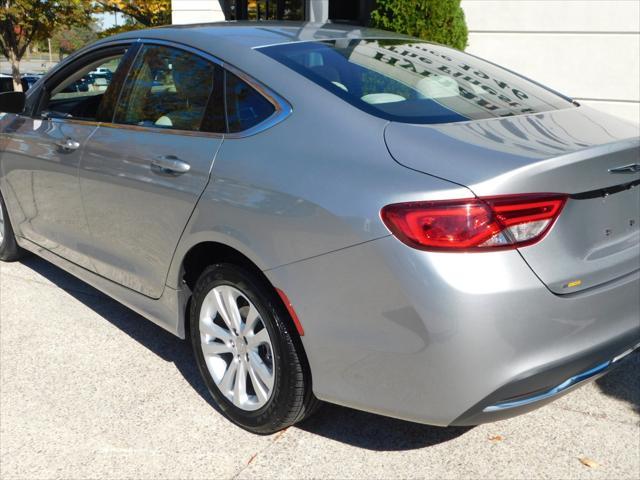 2016 chrysler 200 limited