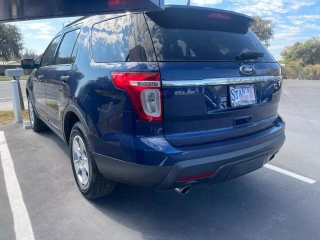 2012 ford explorer base