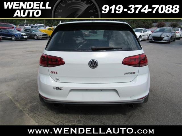 2017 volkswagen golf gti 2.0t se 4-door