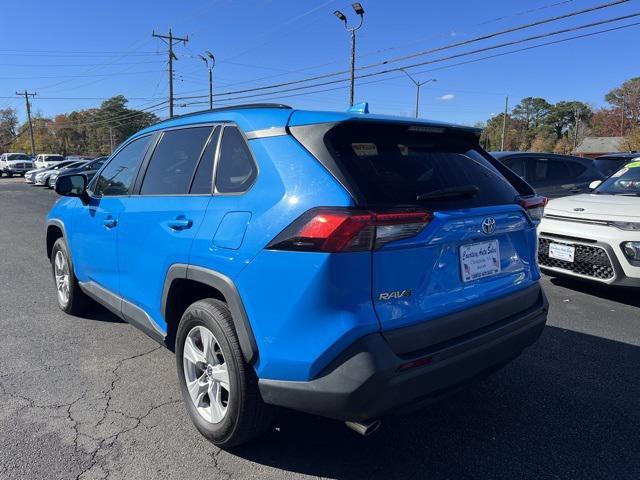 2019 toyota rav4 xle