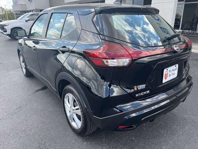 2022 nissan kicks s