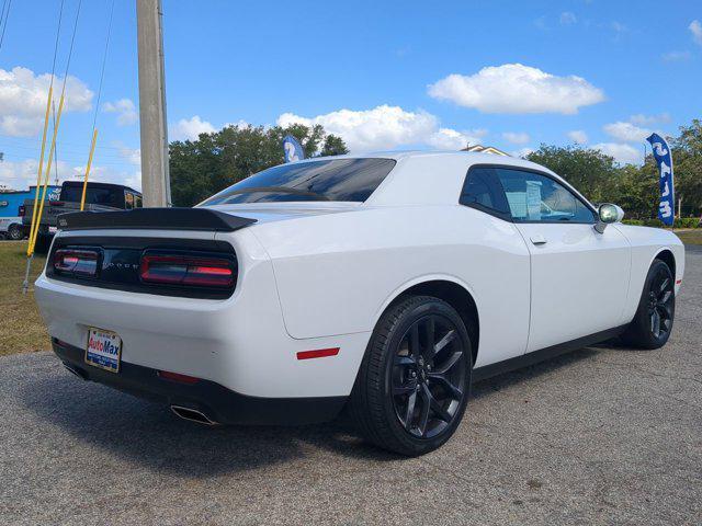 2019 dodge challenger sxt