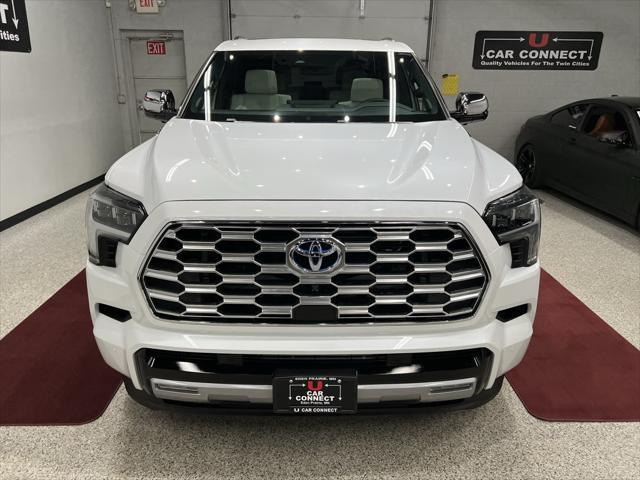 2024 toyota sequoia base