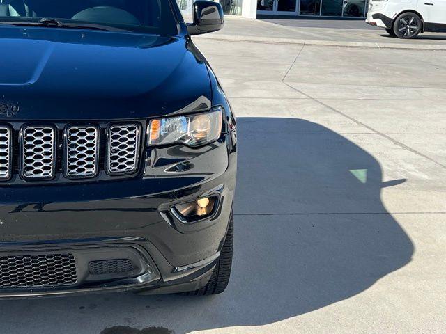 2018 jeep grand cherokee altitude