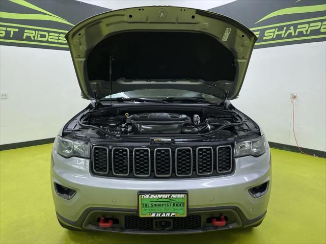 2020 jeep grand cherokee trailhawk