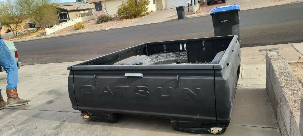 datsun king cab truck bed