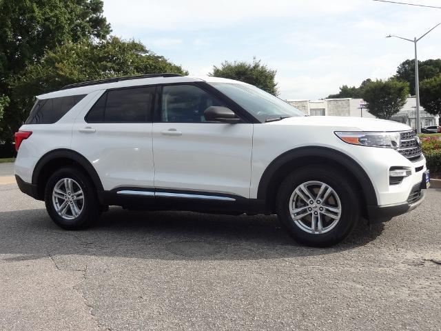 2022 ford explorer xlt