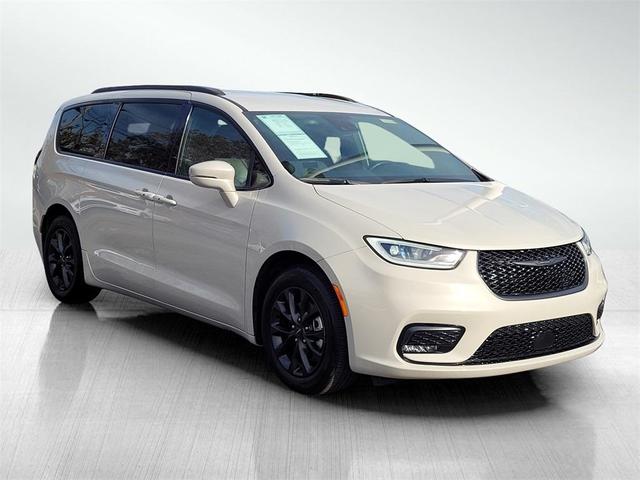 2021 chrysler pacifica touring-l