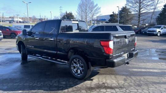 2017 nissan titan xd sv