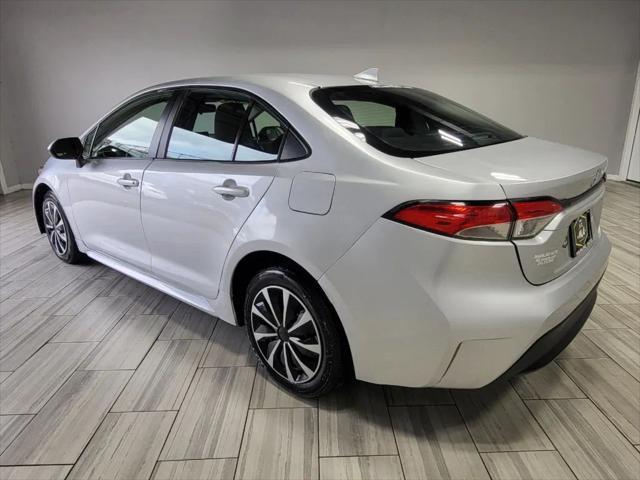2022 toyota corolla le