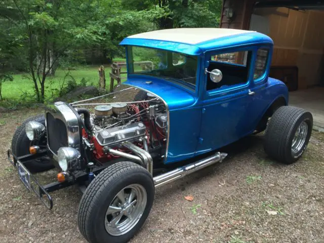 1931 ford 5 window coupe award winning showcar with complete display
