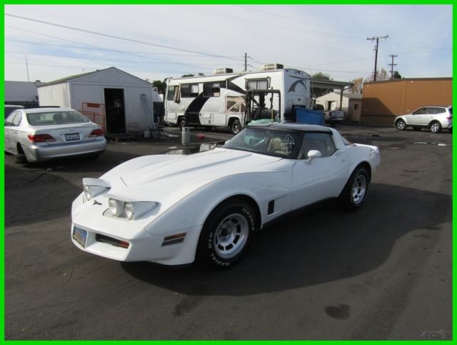 1981 chevrolet corvette coupe 8-cylinder gas automatic no reserve