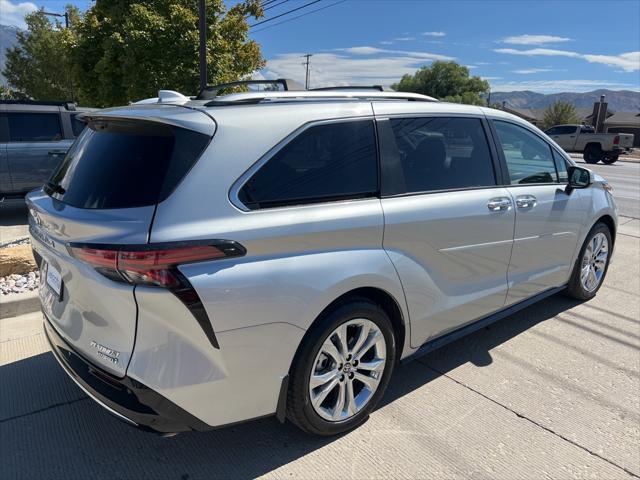 2022 toyota sienna platinum 7 passenger