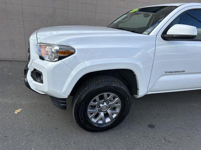 2019 toyota tacoma sr5! one owner!