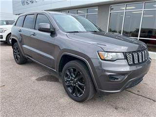 2020 Jeep Grand Cherokee laredo
