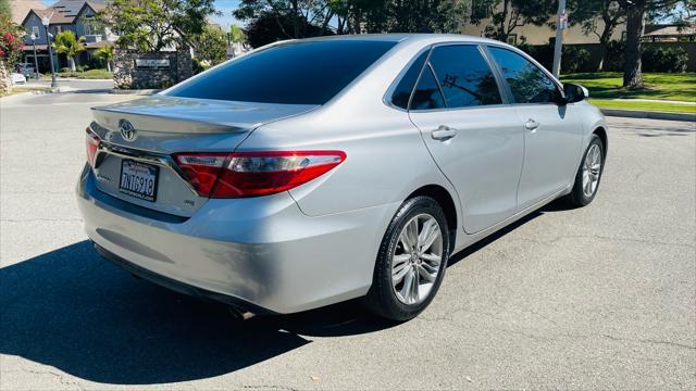 2016 toyota camry se w/special edition pkg