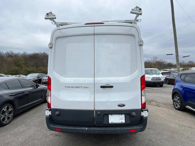 2016 ford transit-250 base
