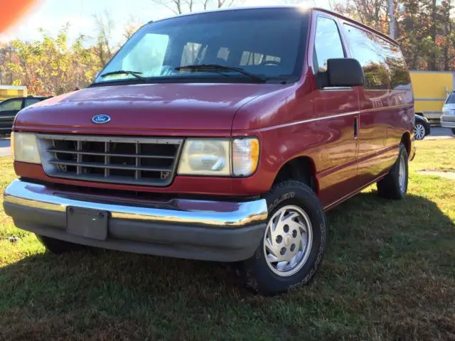 1994 e-350 club wagon passenger van with wheel chair lift low miles trunk lift