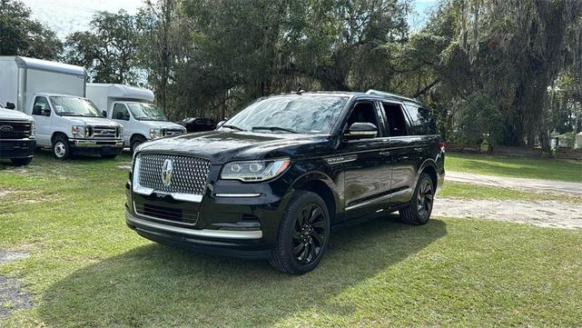 2022 lincoln navigator standard