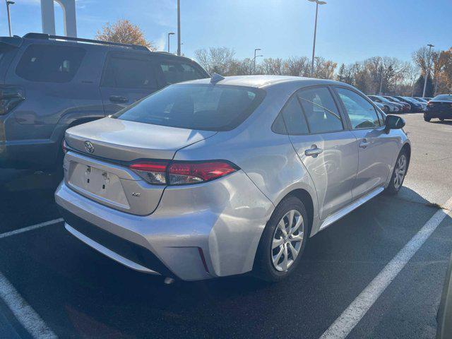 2021 toyota corolla le