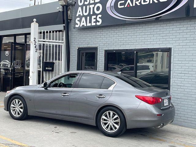 2015 infiniti q50 base